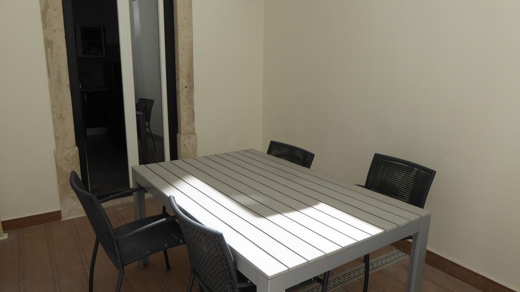 Dobairro Suites At Bairro Alto Lisboa Exteriör bild